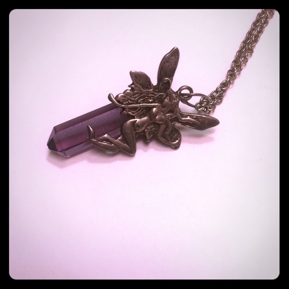 Amethyst Fairy pendant and chain with fancy clasp - Picture 1 of 4